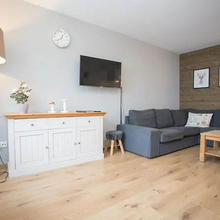 Apartment Welcome In - Mit Dachterrasse Direkt An Der Piste